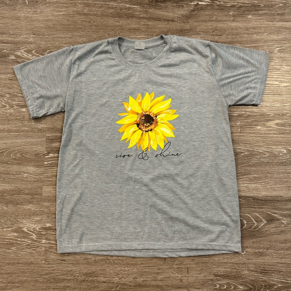 Sunflower t-shirt - Picture 2 of 2